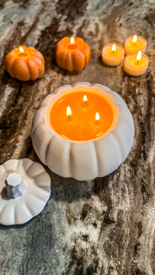 Ceramic Pumpkin Jar with Pumpkin Butter Candle